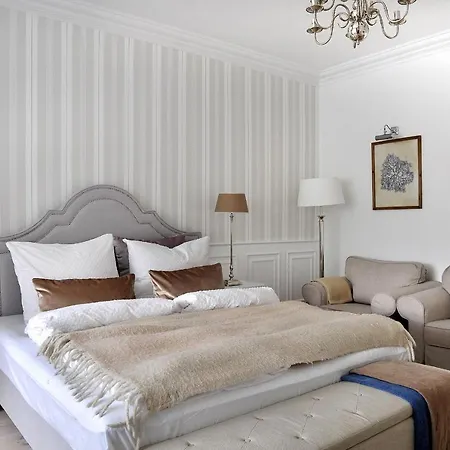 Celine Apartment