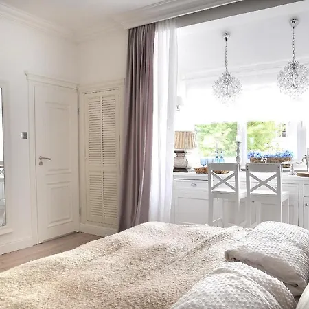 아파트 Celine 미엘노