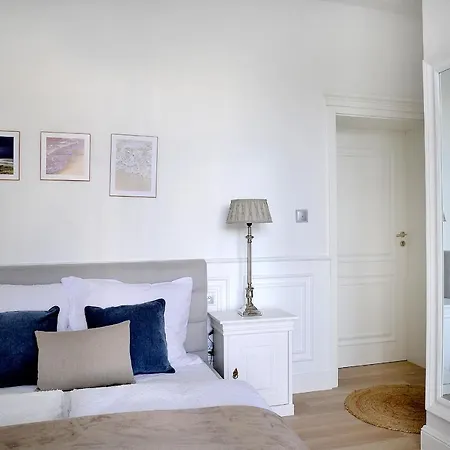 Celine 아파트 미엘노