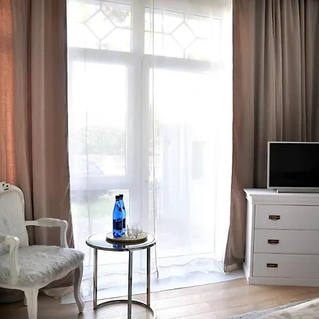 Celine Apartment Mielno (Koszalin)