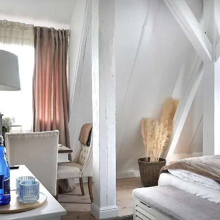 Celine Apartment Mielno (Koszalin)