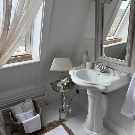 아파트 Celine 미엘노