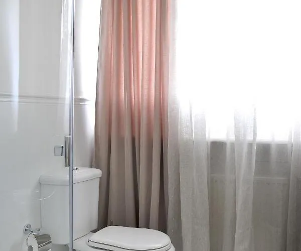 Celine Apartamento *